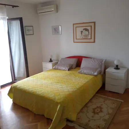 Degobbis Apartamento *